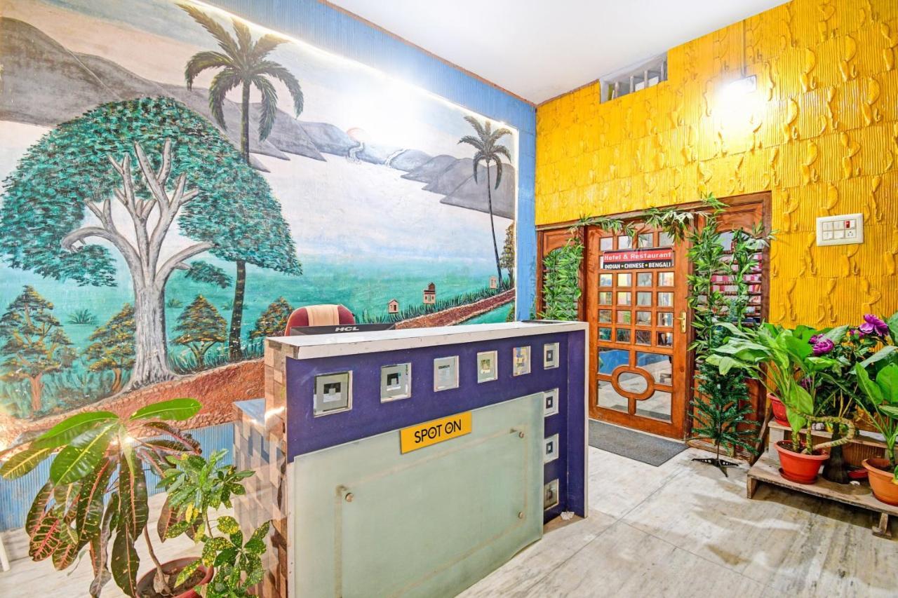 Hotel Spot On 81220 New Asha Puri Exterior foto